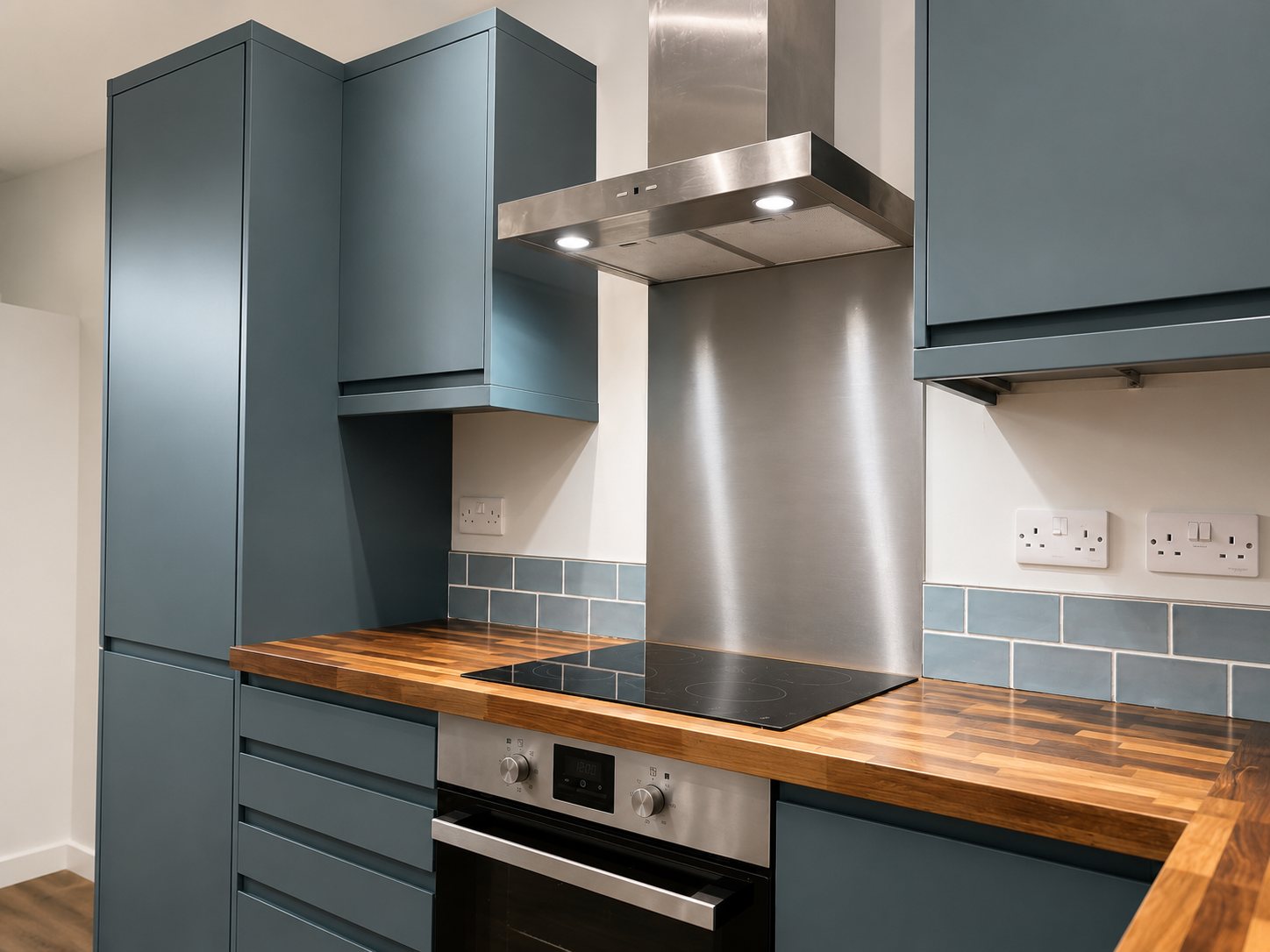 Sprayed Kitchen Wall Units