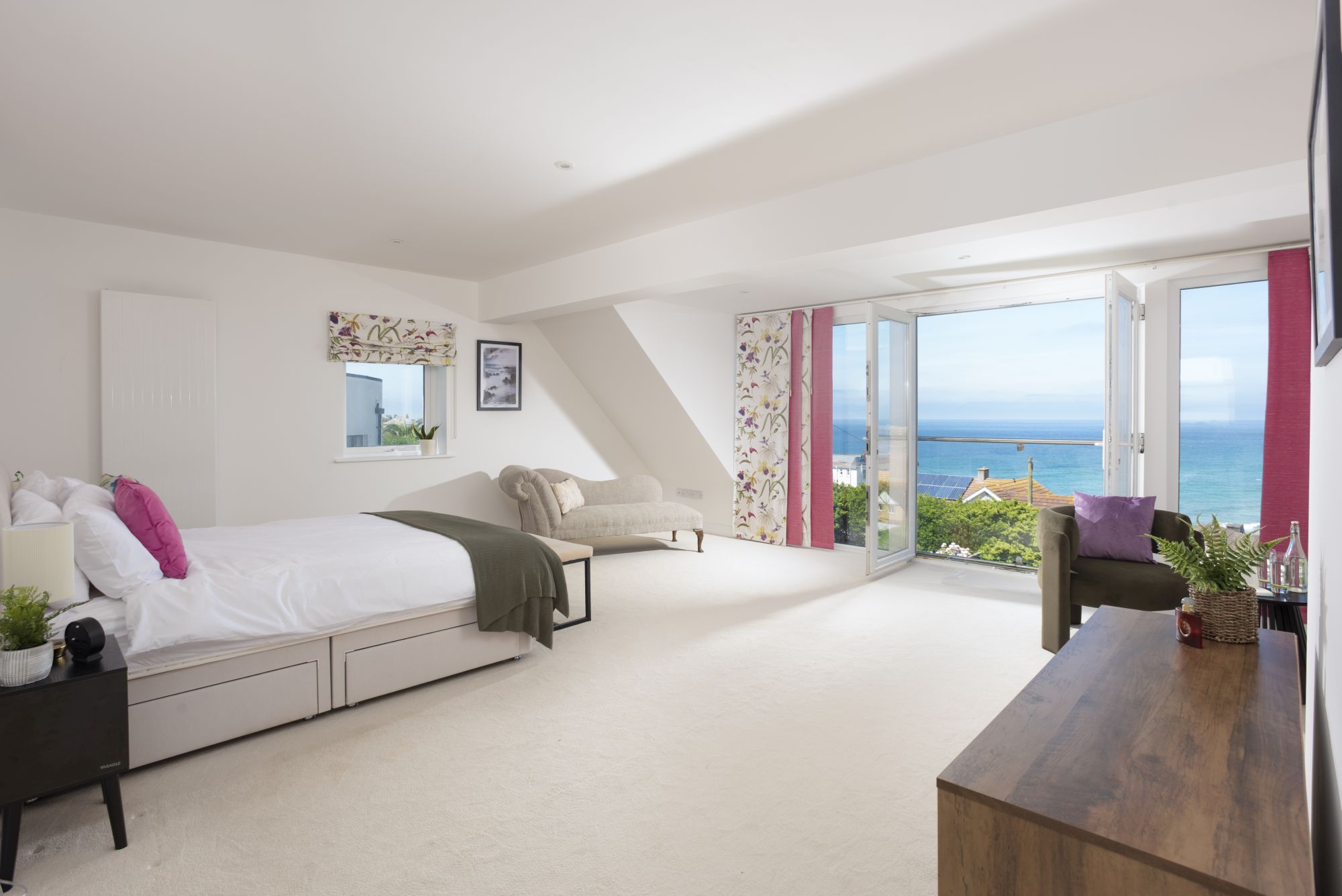 Bedroom Decoration Cornwall